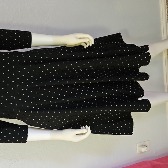 Gown Town Black Retro 1950s Rockabilly Polka Dot Dress - Picture 5 of 9
